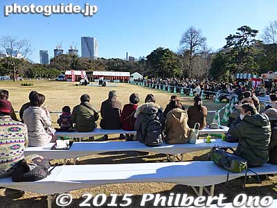 Spectator seats were set up.
Keywords: tokyo chuo-ku hama-rikyu garden
