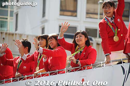 Keywords: tokyo chuo ginza nihonbashi Rio Olympic Paralympic medalists parade