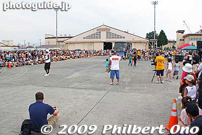 In the afternoon at the outdoor stage, they had a Strongman's Competition.
Keywords: tokyo fussa yokota united states usa air base force military japanese-american japan america friendship festival 