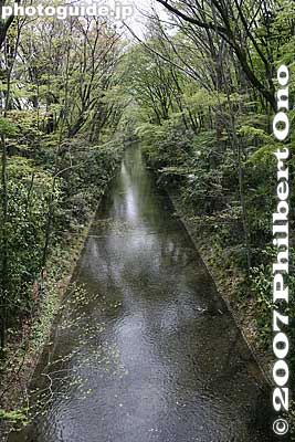 Tamagawa Josui Aqueduct goes on for over 40 km to Yotsuya in Tokyo.
Keywords: tokyo hamura tamagawa river josui canal
