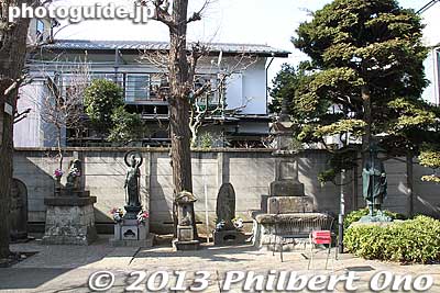 Keywords: tokyo itabashi-ku itabashi-juku post town nakasendo temple