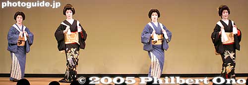引けや引け引け
Keywords: kagurazaka geisha, shinjuku, tokyo