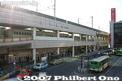 JR Oji Station on the Keihin-Tohoku Line
Keywords: tokyo kita-ku ward oji train station