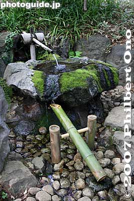 Fountain
Keywords: tokyo kokubunji tonogayato teien garden
