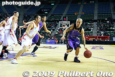 Cohey
Keywords: tokyo koto-ku ward ariake Colosseum Coliseum pro basketball game players apache toyama grouses 