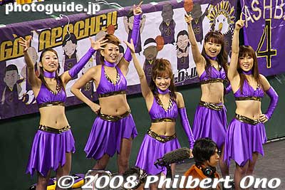 They changed their outfit and looked more like cheerleaders now.
Keywords: tokyo koto-ku ward ariake Colosseum Coliseum pro basketball game tokyo apache cheerleaders dance team women girls japansexy