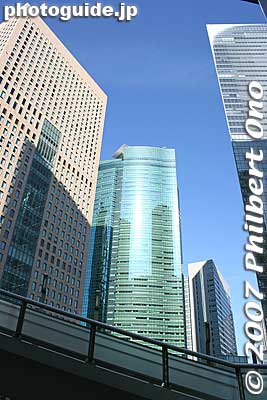 Keywords: tokyo minato shiodome skyscrapers office buildings