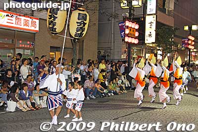 Kokubunji-ren from Kokubunji. 国分寺連（国分寺）
Keywords: tokyo mitaka awa odori dancers matsuri festival women 