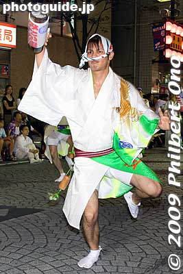 Mitaka-ren みたか連
Keywords: tokyo mitaka awa odori dancers matsuri festival women