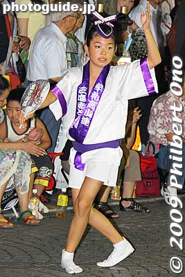 Keywords: tokyo mitaka awa odori dancers matsuri festival women