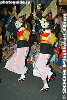 They were hoppin'
Keywords: tokyo nerima-ku kitamachi awa odori dance summer festival matsuri dancing dancers women parade kimono