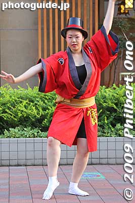 She's one of the best dancers out there.
Keywords: tokyo nerima-ku nakamurabashi awa odori dance matsuri festival dancers women 