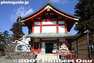 Treasure House 宝物殿
Keywords: tokyo ome mitakesan mt. mitake mountain hike hiking shinto shrine