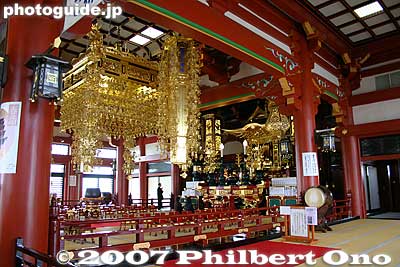 Inside Soshido Hall, view of right side. 大堂（祖師堂）
Keywords: tokyo ota-ku ikegami honmonji temple buddhist nichiren