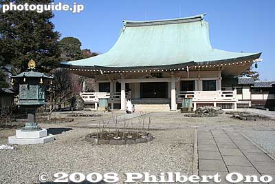 Gotokuji temple's Hondo Main Hall 本堂
Keywords: tokyo setagaya-ku ward gotokuji buddhist zen soto-shu temple
