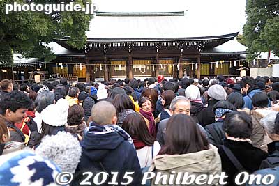 Meiji Shrine on New Year's Day
Keywords: tokyo shibuya-ku meiji shrine shinto matsuri01