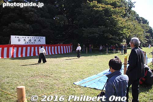 Aikido demonstrations
Keywords: tokyo shibuya-ku meiji shrine shinto