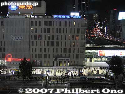 Shibuya Station, South Exit, as seen from Tokyu Plaza 渋谷駅南口
Keywords: tokyo shibuya-ku ward train station