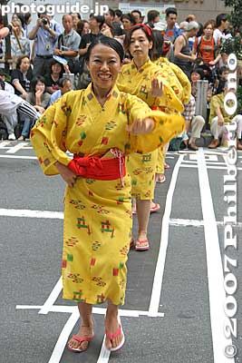 Keywords: tokyo shinjuku-ku east exit okinawa taiko drum dance eisa matsuri festival japankimono