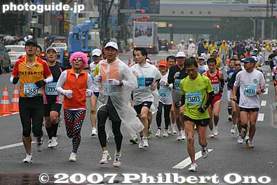 One guy just stood out...
Keywords: tokyo marathon runners race