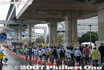 All going to Tokyo Big Sight
Keywords: tokyo marathon race runners ariake