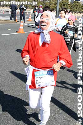Country hick
Keywords: tokyo marathon runners race imperial palace