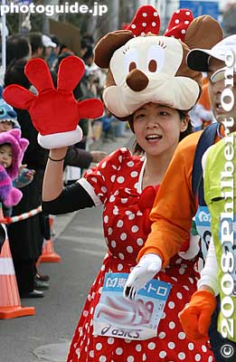 Wish I got a clearer shot of this cute Minnie Mouse.
Keywords: tokyo marathon runners race costume players cosplayers