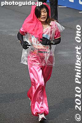 Harem
Keywords: tokyo marathon 2010 costume players cosplayers 