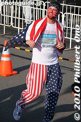 Yeah, proud to be American!
Keywords: tokyo marathon 2010 costume players cosplayers 