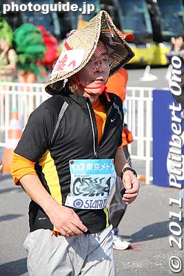 How Japanese can you get?
Keywords: tokyo koto-ku marathon runners big sight finish line 