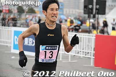 Arata Fujiwara at Tokyo Marathon 2012.
Keywords: tokyo koto ward big sight marathon 2012