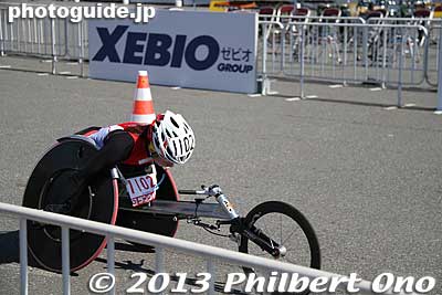 Wheelchair winner
Keywords: tokyo koto ward big sight marathon 2013