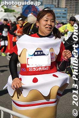 Cake
Keywords: tokyo koto ward big sight marathon 2013