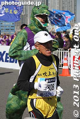 Godzilla
Keywords: tokyo koto ward big sight marathon 2013