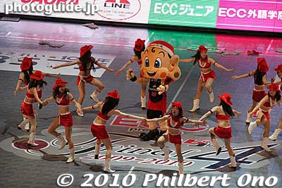 Osaka Evessa cheerleaders.
Keywords: tokyo koto-ku ward ariake Coliseum bj league pro basketball osaka evessa higashi-mikawa hamamatsu phoenix cheerleaders