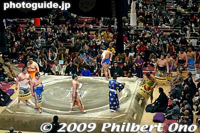 They make their way around the ring.
Keywords: tokyo sumida-ku ward ryogoku kokugikan sumo tournament ozumo rikishi wrestlers 