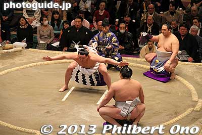 Keywords: tokyo ryogoku kokugikan sumo ozumo rikishi wrestlers japankokugikan
