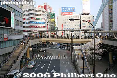 JR Tachikawa Station walkways
Keywords: tokyo tachikawa