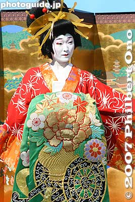 I was shooting like rapid-fire continuous mode.
Keywords: tokyo taito-ku asakusa geisha oiran dochu sakura cherry blossom matsuri festival kimono woman