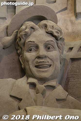 Charlie Chaplin
Keywords: tottori Sand Museum sculptures