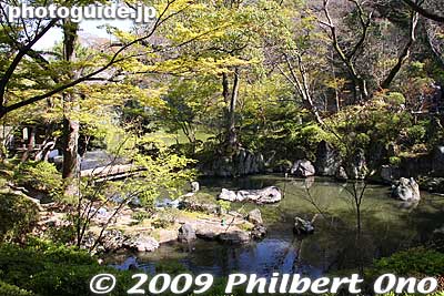 Nishinomaru Teien Garden 
Keywords: wakayama castle garden