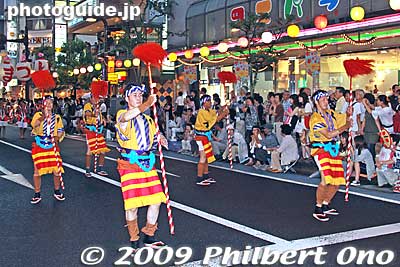 Keywords: yamagata hanagasa matsuri festival tohoku flower hat dancers woman girls women kimono