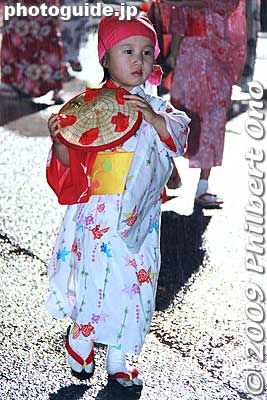 Keywords: yamagata hanagasa matsuri festival tohoku flower hat dancers woman girls women kimono japanchild