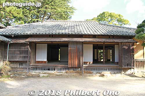 Yoshida Shoin was confined here in 1855.
Keywords: yamaguchi hagi yoshida shoin jinja shrine