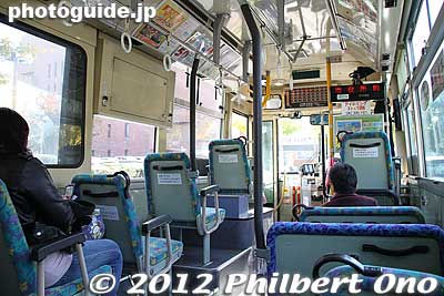 Inside a bus from JR Tokuyama Station.
Keywords: yamaguchi shunan tokuyama
