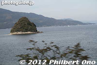 There are a few small islands near Suo-Oshima, uninhabited.
Keywords: yamaguchi Suo-Oshima island seto inland sea