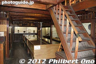 Inside the Gadget storehouse (Dogugoya).
Keywords: yamaguchi yanai Muroyano-sono museum traditional townscape