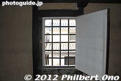 Window on the 2nd floor of Kunimori merchant's home..
Keywords: yamaguchi yanai shirakabe white wall traditional townscape