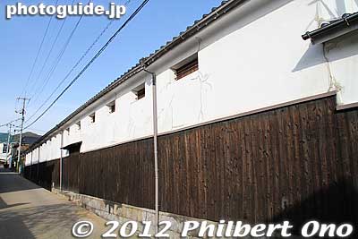 Sagawa Soy Sauce Storehouse (Kura)
Keywords: yamaguchi yanai shirakabe white wall traditional townscape
