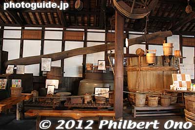 Shoyu soy sauce factory. 
Keywords: yamaguchi yanai shirakabe white wall traditional townscape